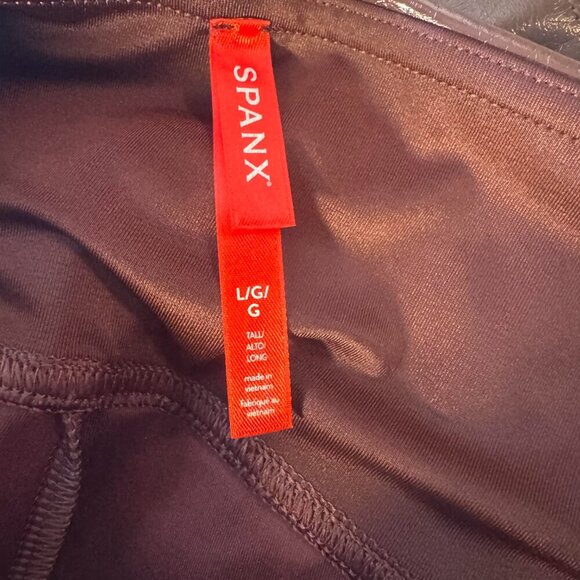 Spanx Faux Patent Leather Leggings - Picture 6 of 9